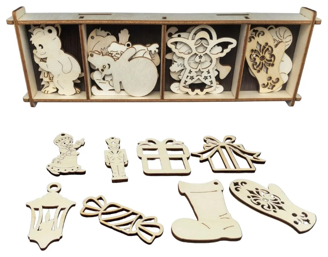 Новый год 2022: три модных схемы для украшения дома и елки