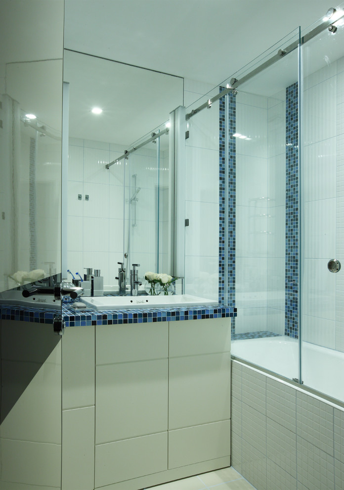 Фотоохота: Дизайн маленькой ванной комнаты без унитаза