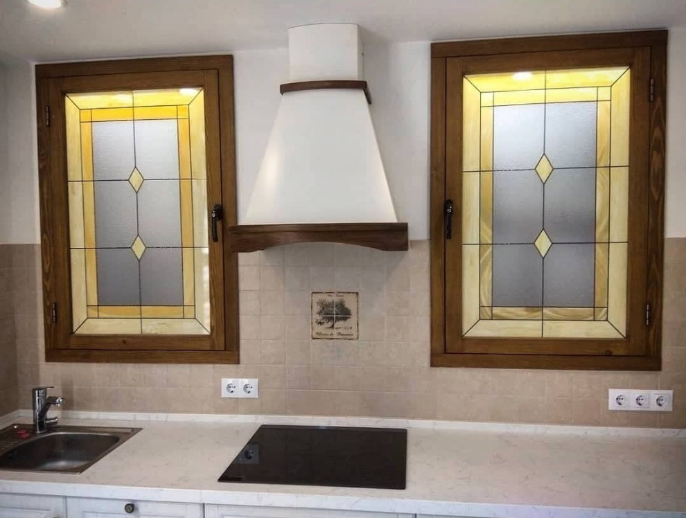 Оконный витраж