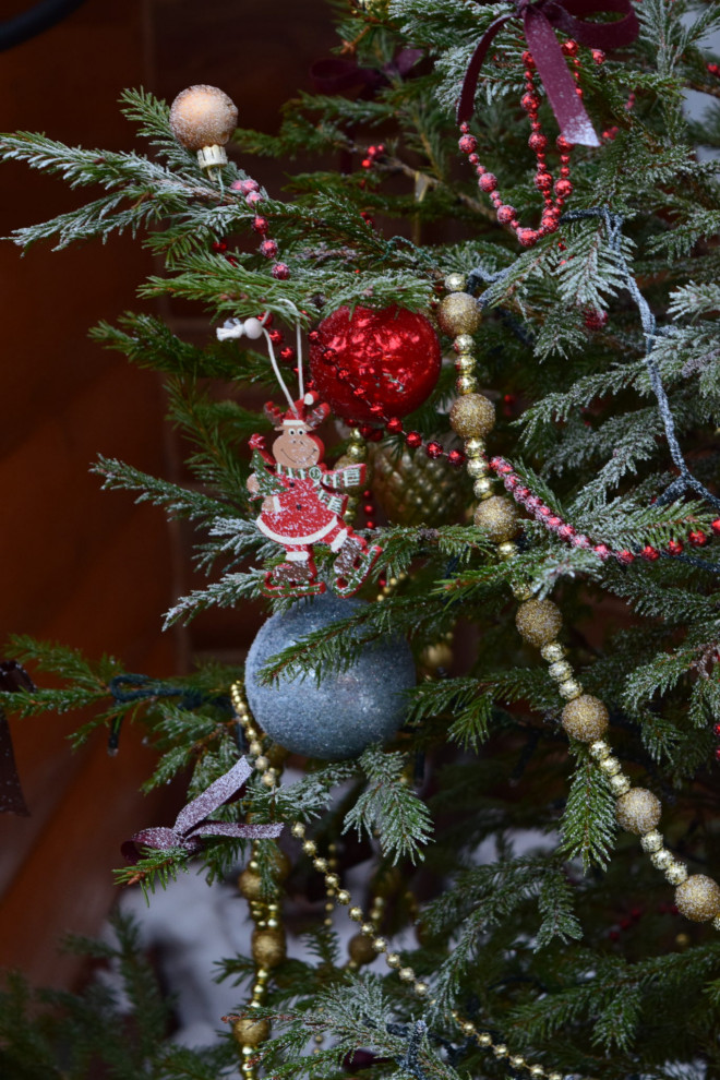 Новый год стучится в дверь