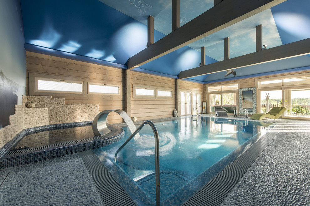 Обложка альбома: Бассейн