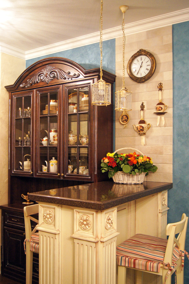 Кухня в провансе из массива