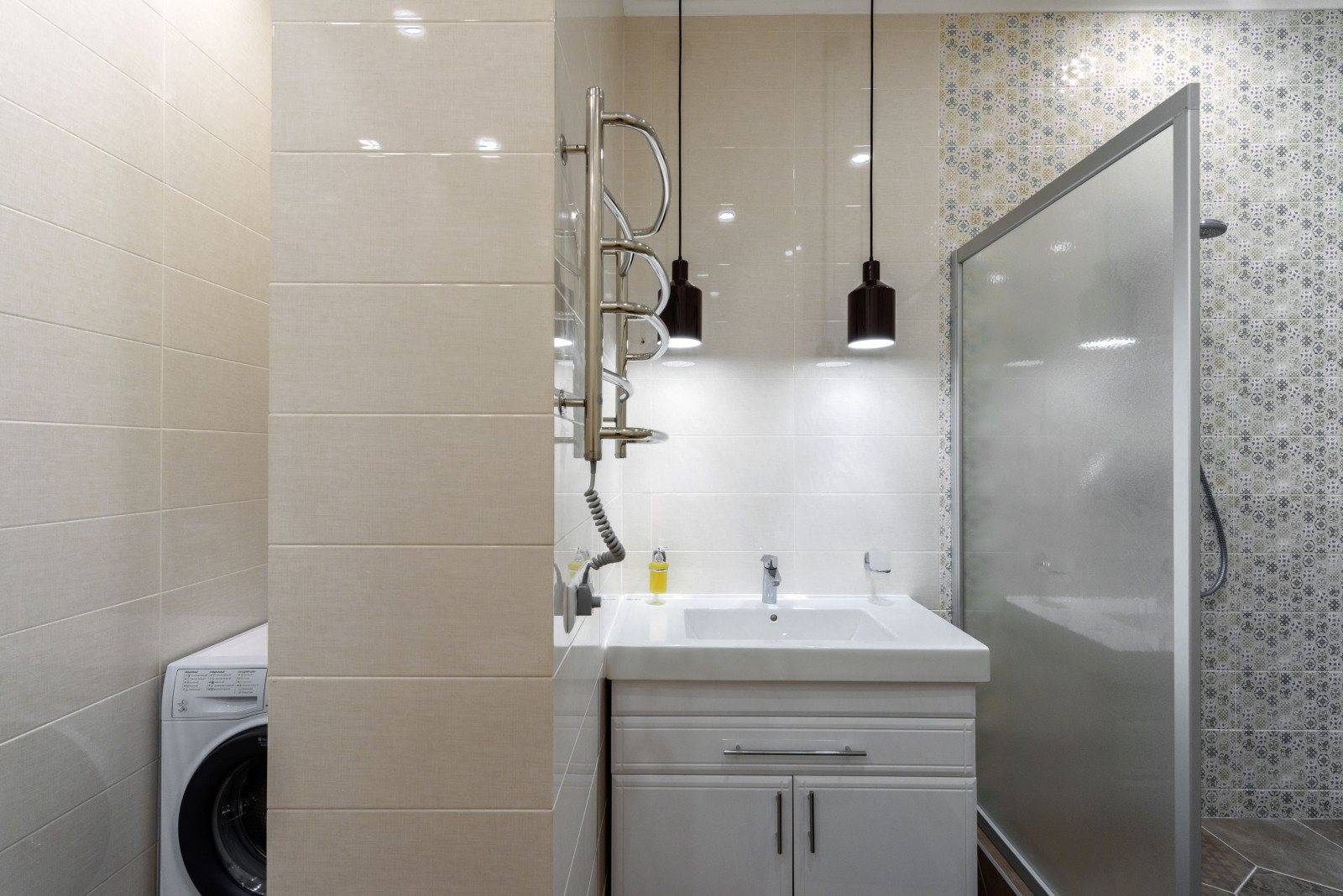 Простор и свет:  четырехкомнатная квартира (186.00m²) на 18 этаже