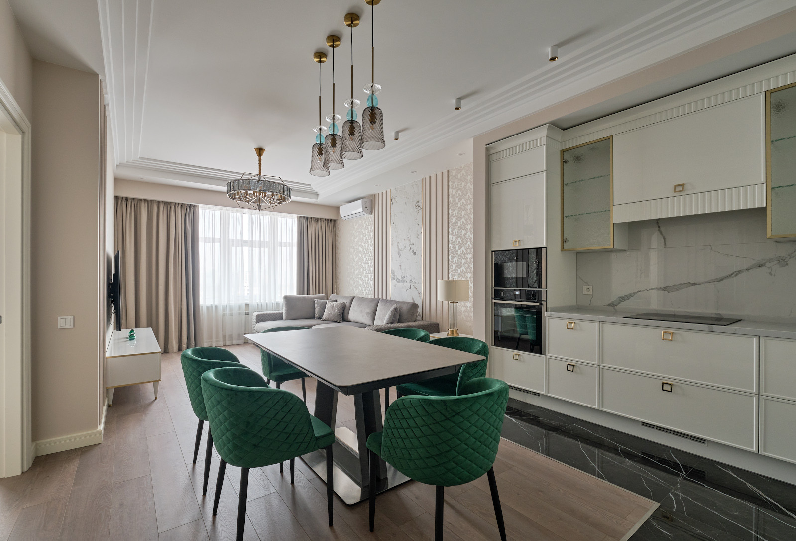 Обложка проекта: Интерьерная съёмка квартиры в ЖК Триколор (Москва)