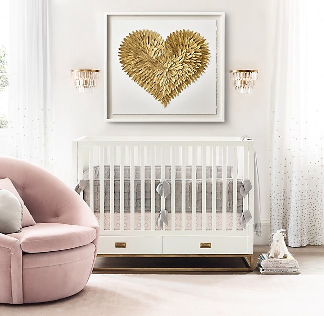 Обложка проекта: Детская с золотистыми акцентами