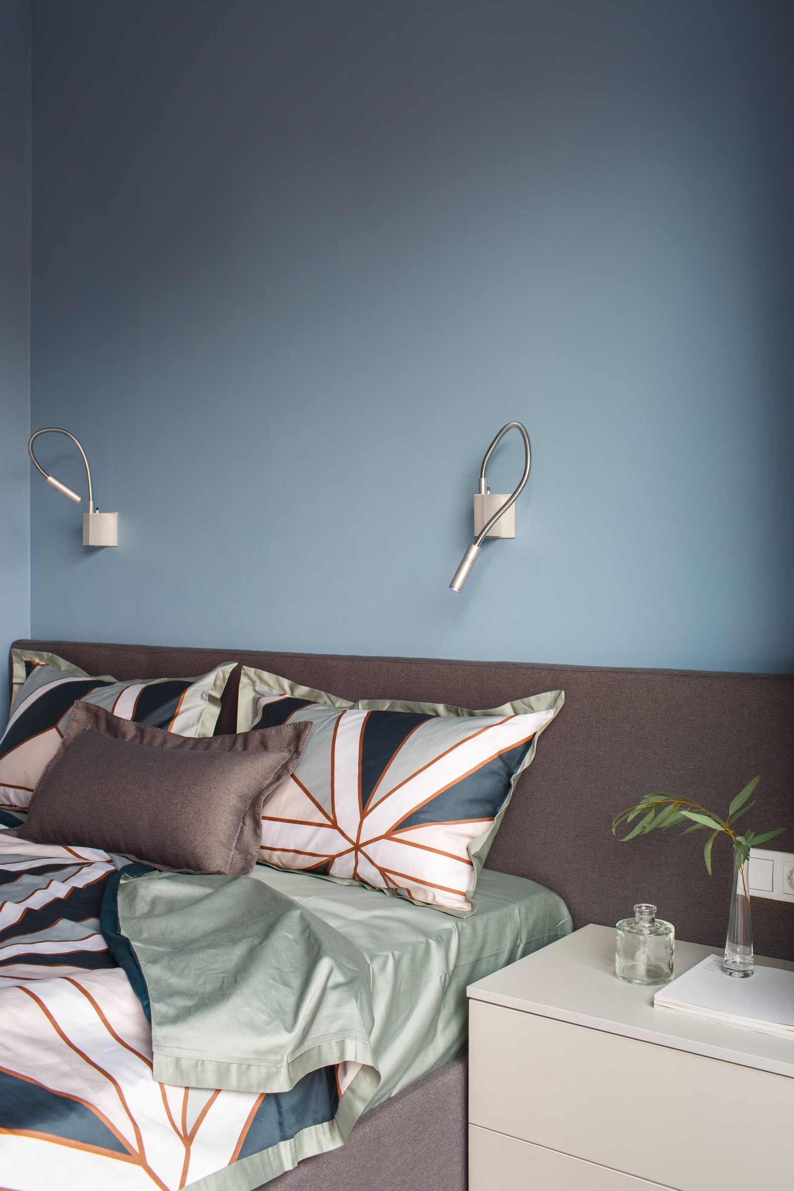 Маленькая и Уютная