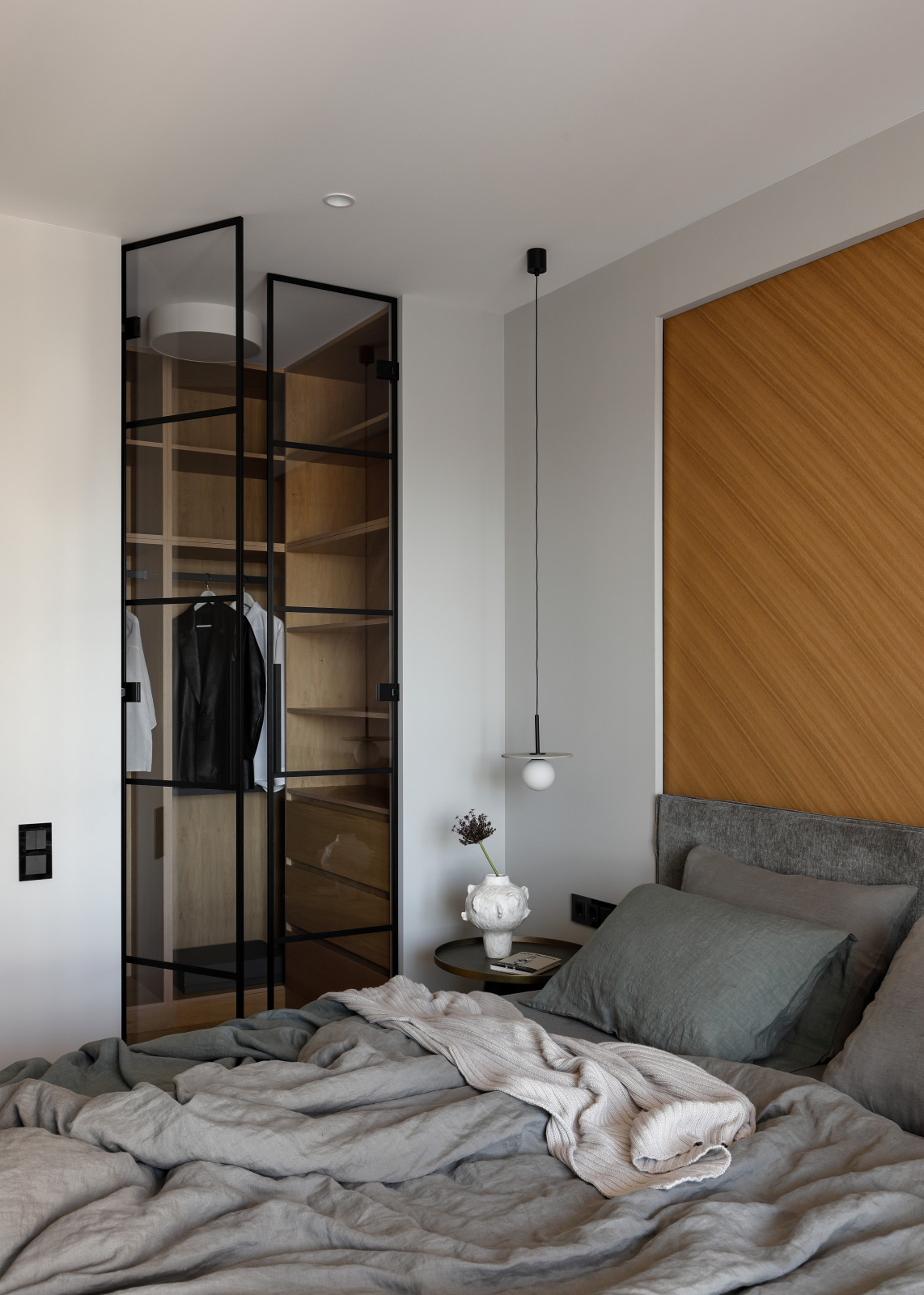 Light midecentury apartment / Квартира с легким флером midcentury