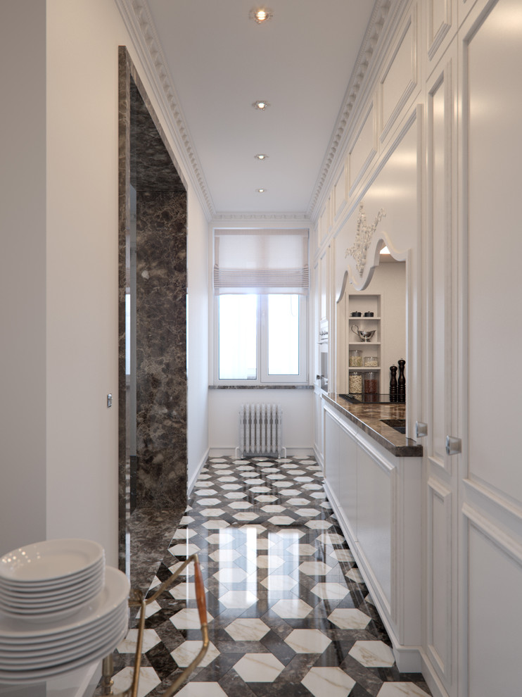 С английским чаем над Невой