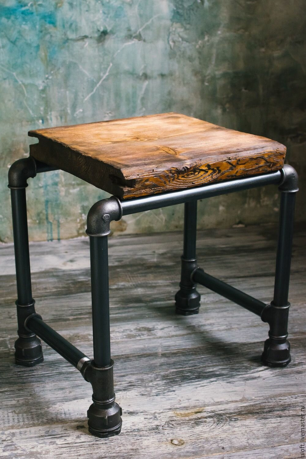 Владимир Савельев