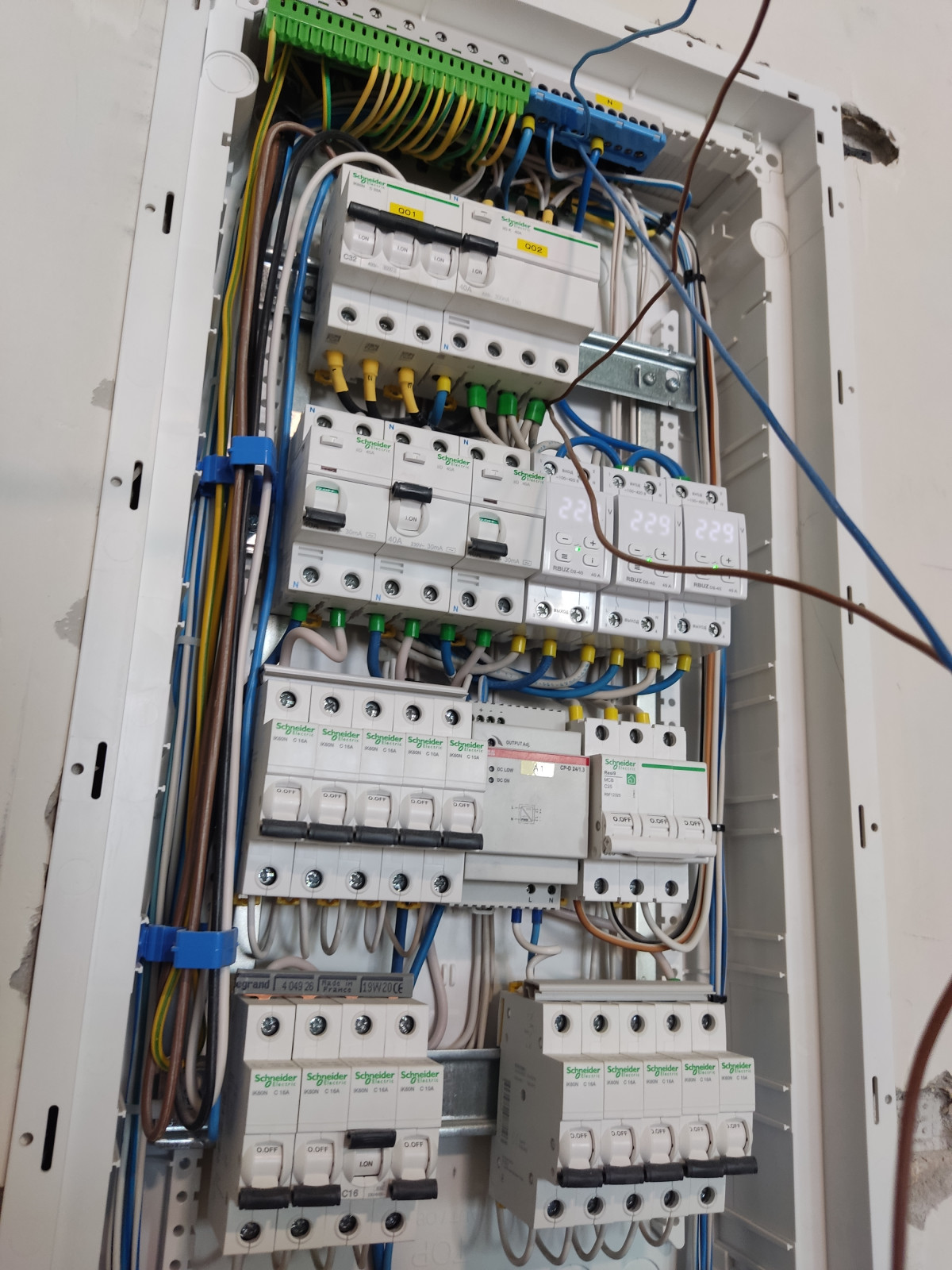 Электромонтажные работы