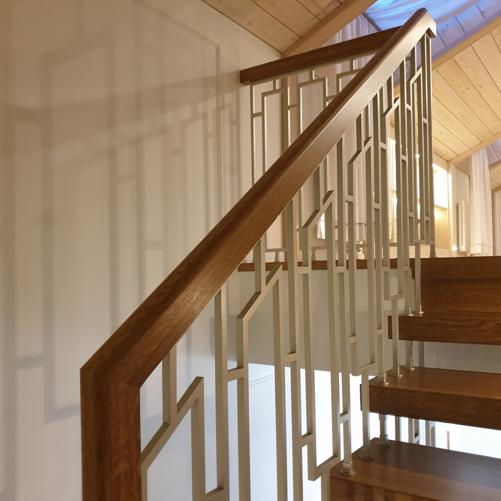 Лестницы из металла