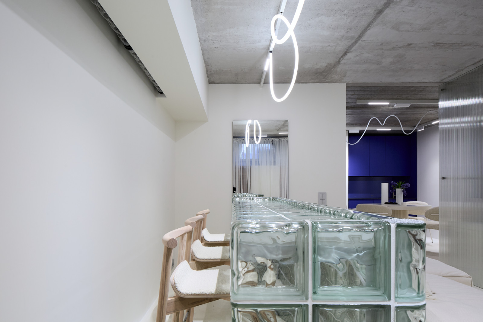 23.06.24 Алексеева Диана и Каримова Карина (Гостиная с кубиками льда)