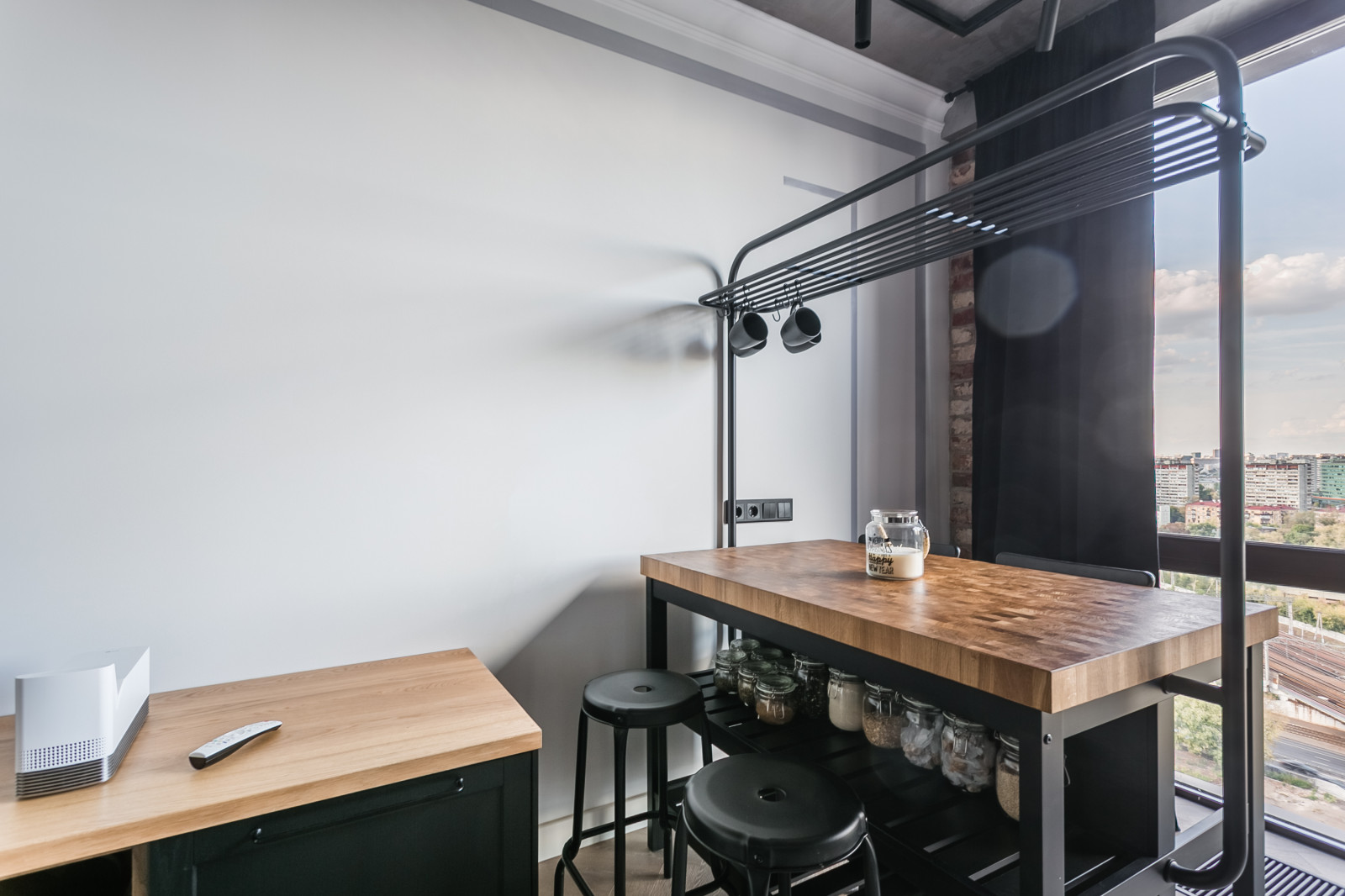 Houzz тур: Квартира, где светильники... греют ужин