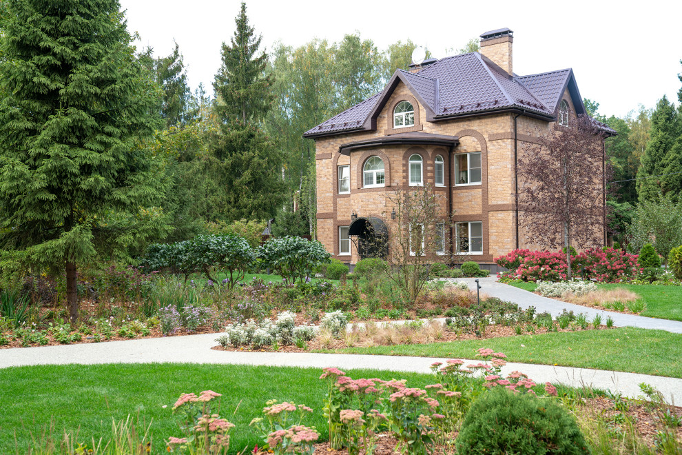 Круговорот цвета. Дубровка 2021