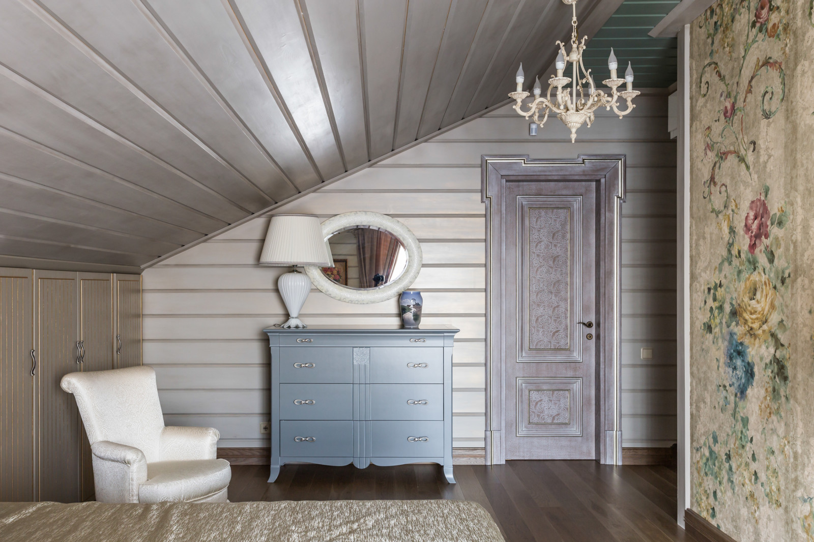 Интерьер загородного дома у моря