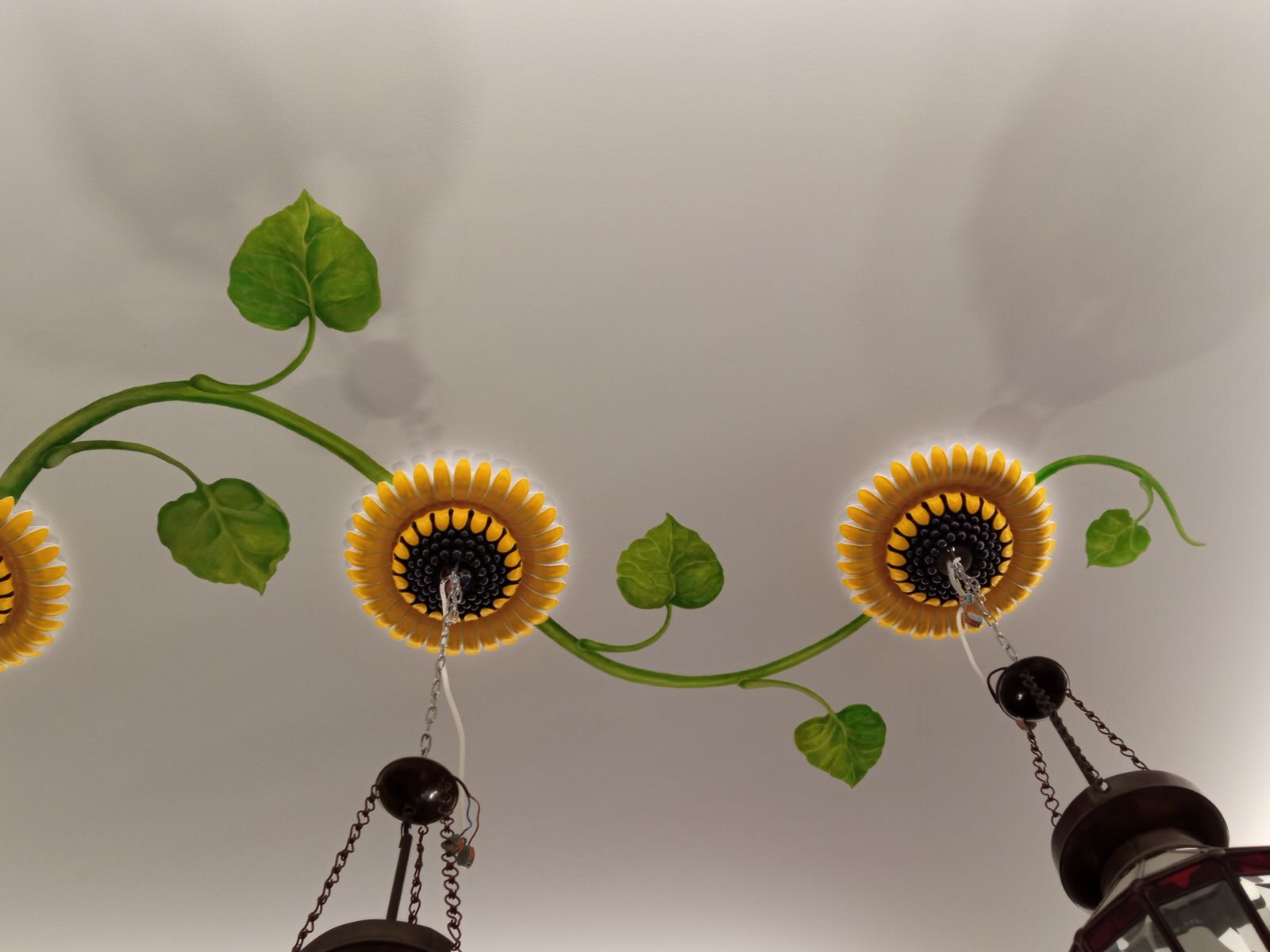 Роспись потолка на кухне