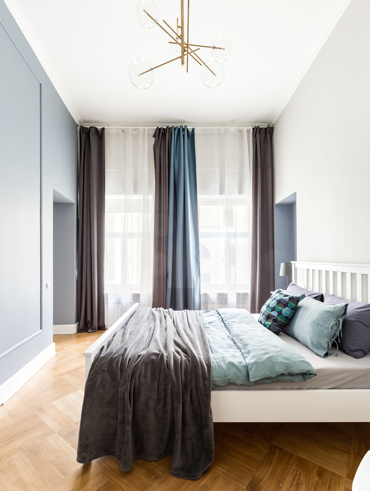 Квартира напротив Исаакиевского собора