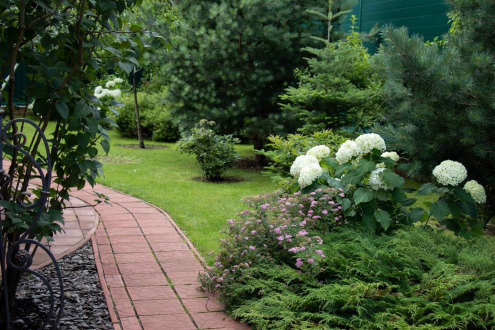 Французский садик в поселке Рыбаки Дмитровское шоссе