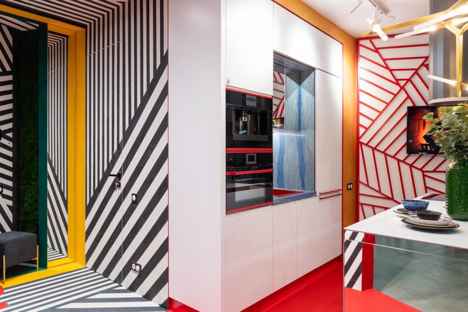 Кухня и прихожая | kitchen and hallway