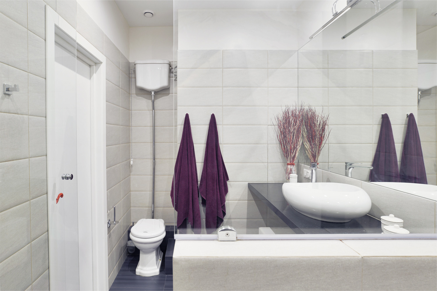 В гостях: Европейское искусство и колор-блокинг на Дубровке