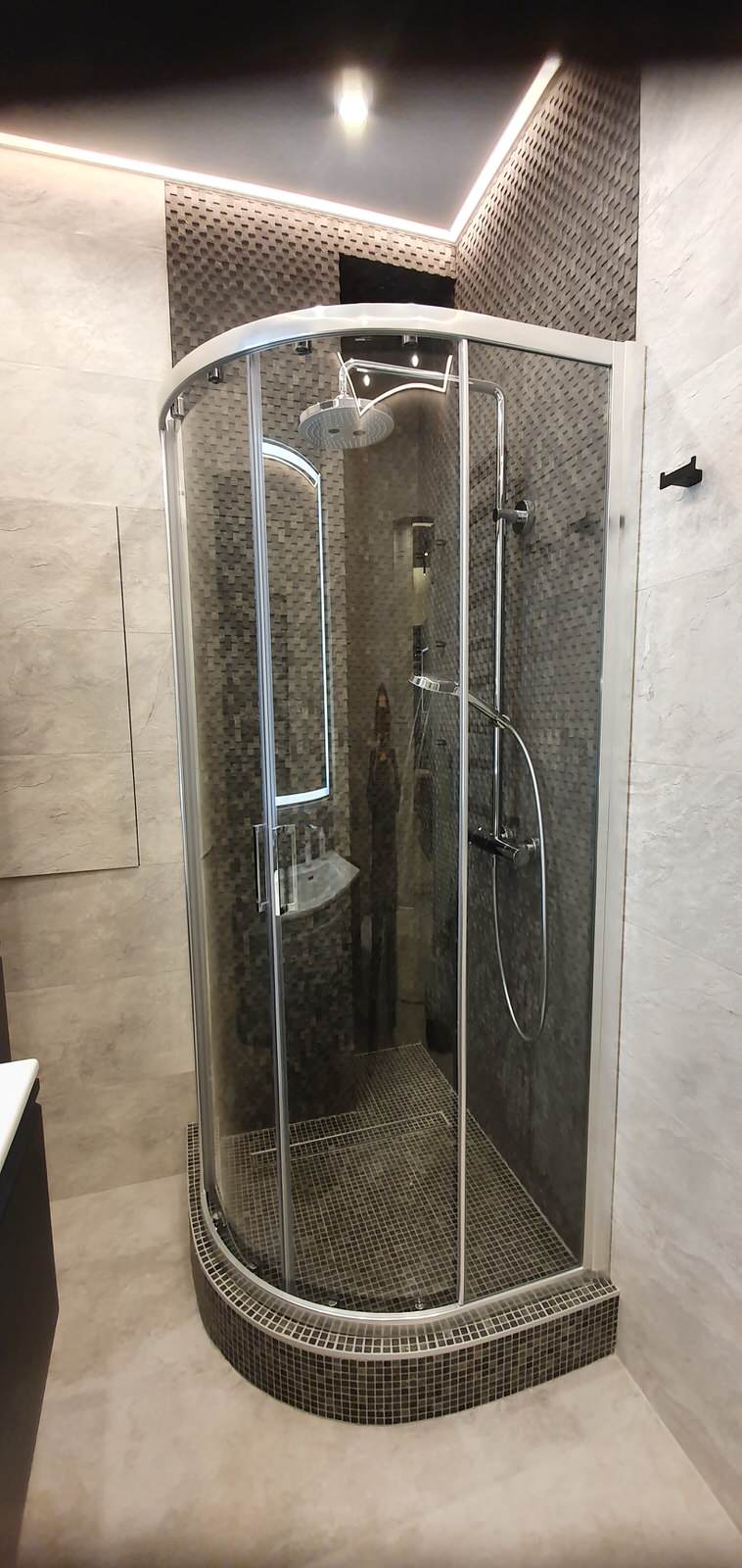 Обложка проекта: Частная квартира на Пресне, сан/узел с сантехникой ТОТО. Дизайнер Власова Алёна