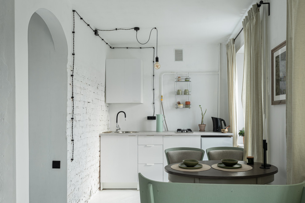 Обложка проекта: Easy designed apartments