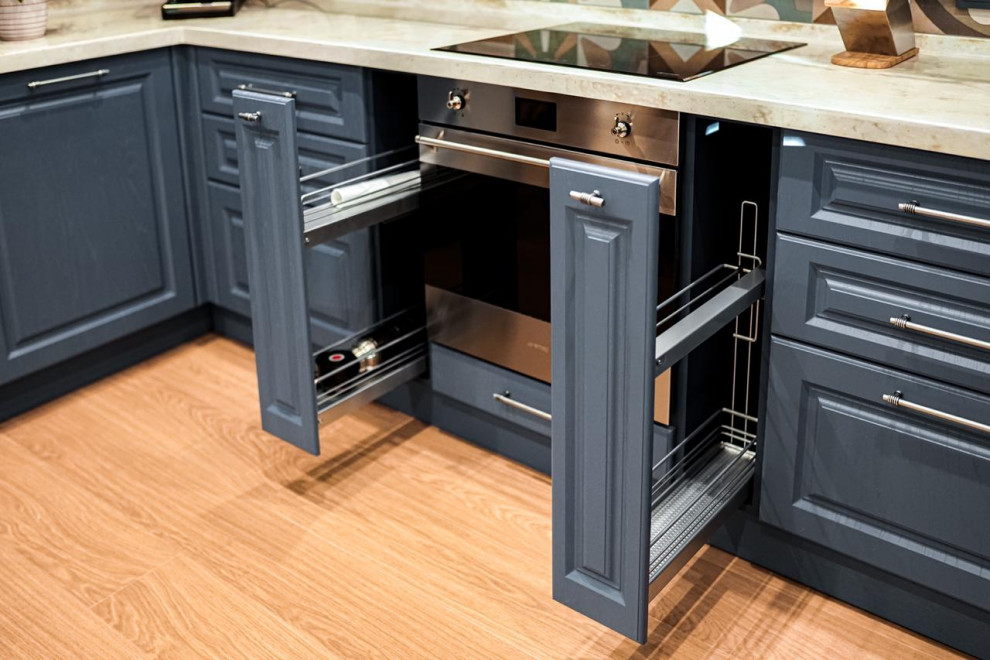 Антон Туров