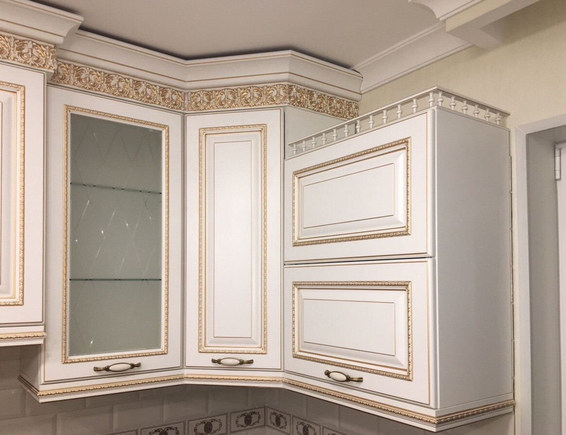 Кухня классика с островом