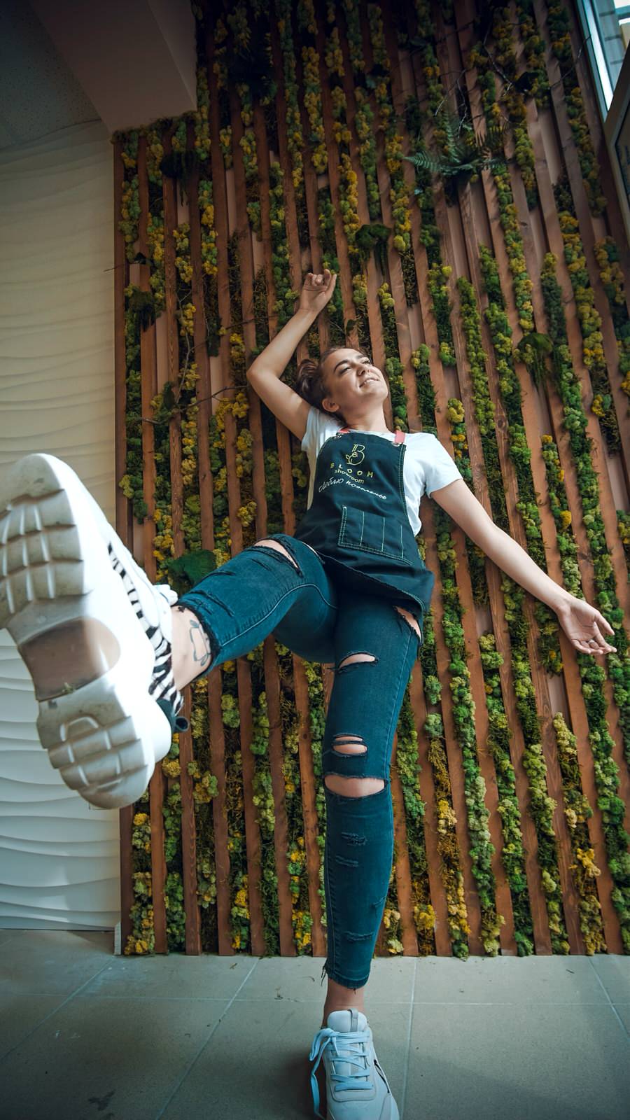 Обложка проекта: Озеленение интерьера цветочного магазина Floks