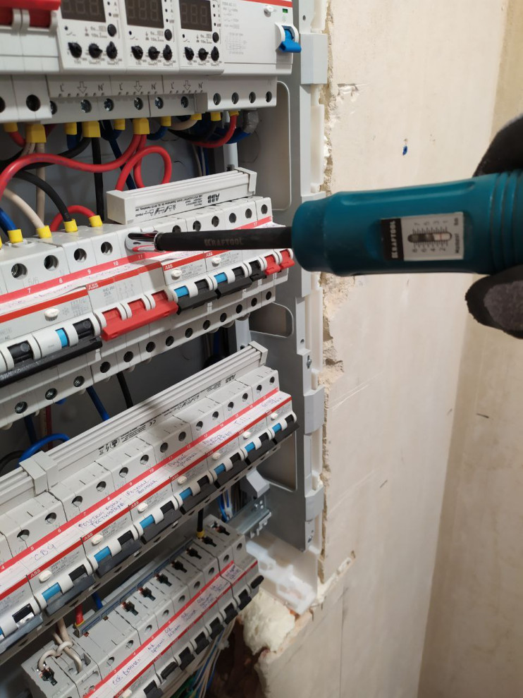 Обложка проекта: Инженерные работы