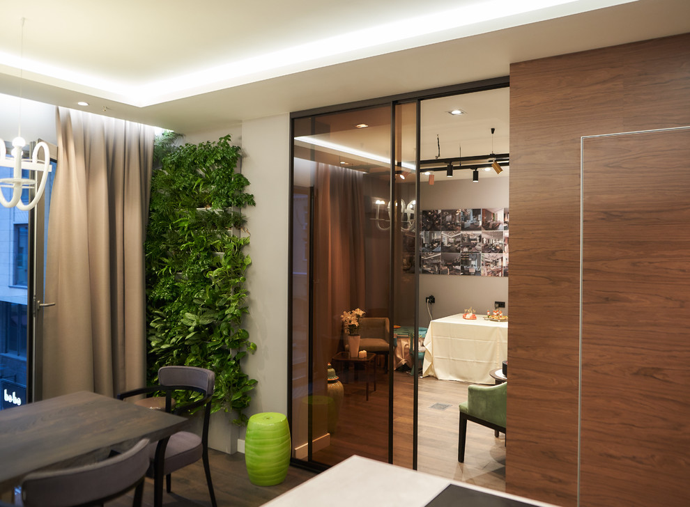 Раздвижные двери R1200 raumplus темная бронза