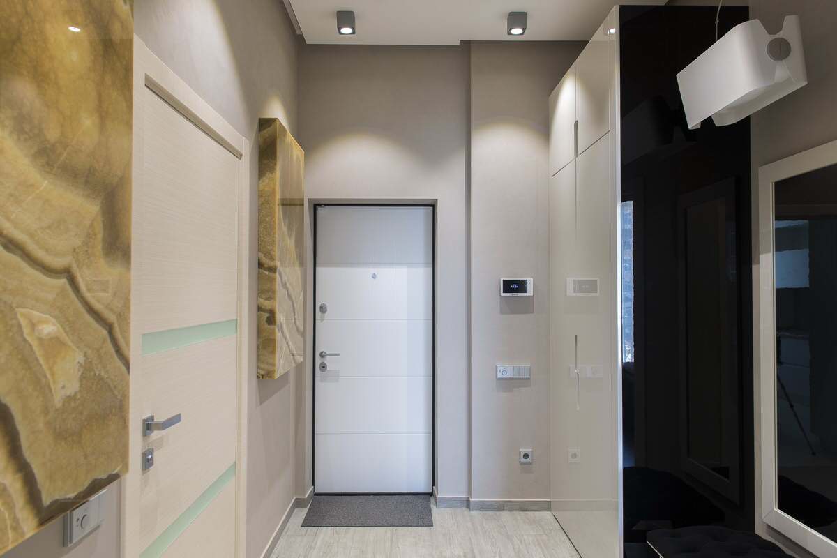 Обложка проекта: Частная квартира для него