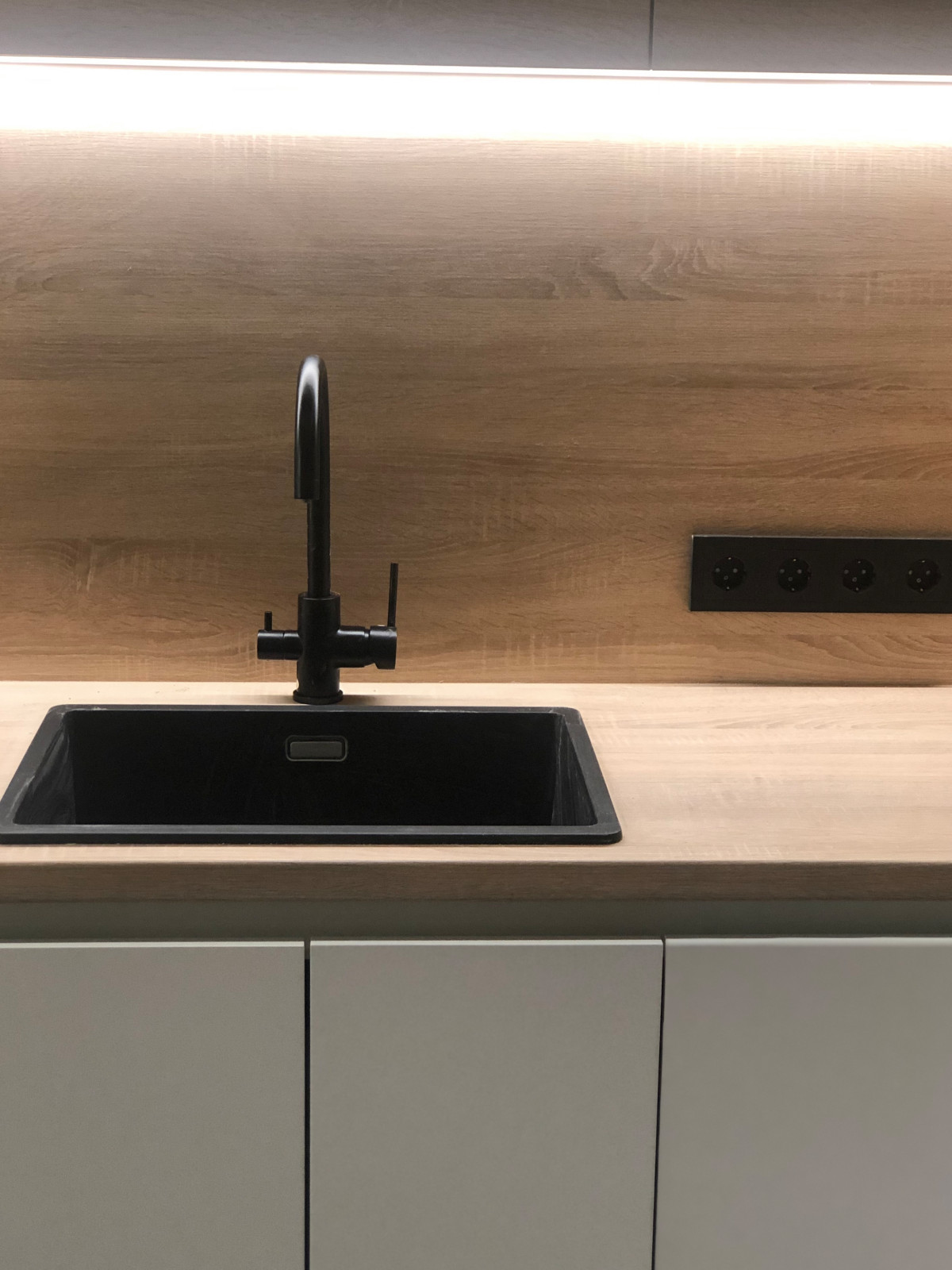 Обложка проекта: Кухня-гостиная на объединённой террасе