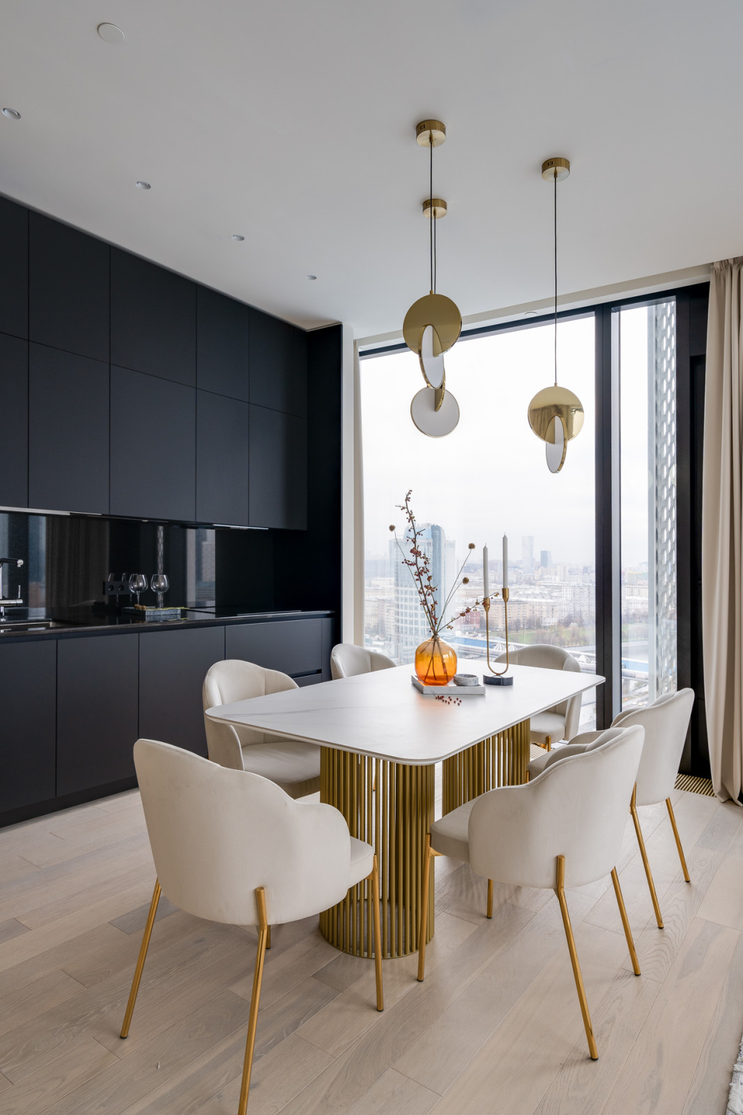 Хоумстейджинг апартаментов для долгосрочной аренды в Capital Towers