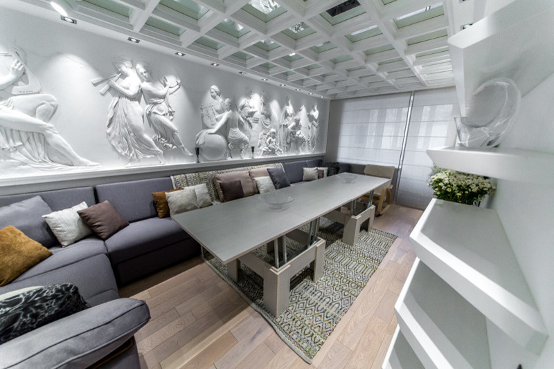 Квартирный вопрос. В греческом зале