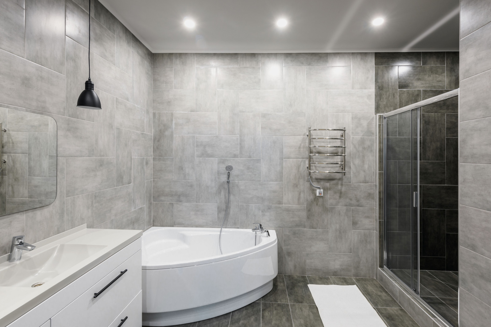 Простор и свет:  четырехкомнатная квартира (186.00m²) на 18 этаже