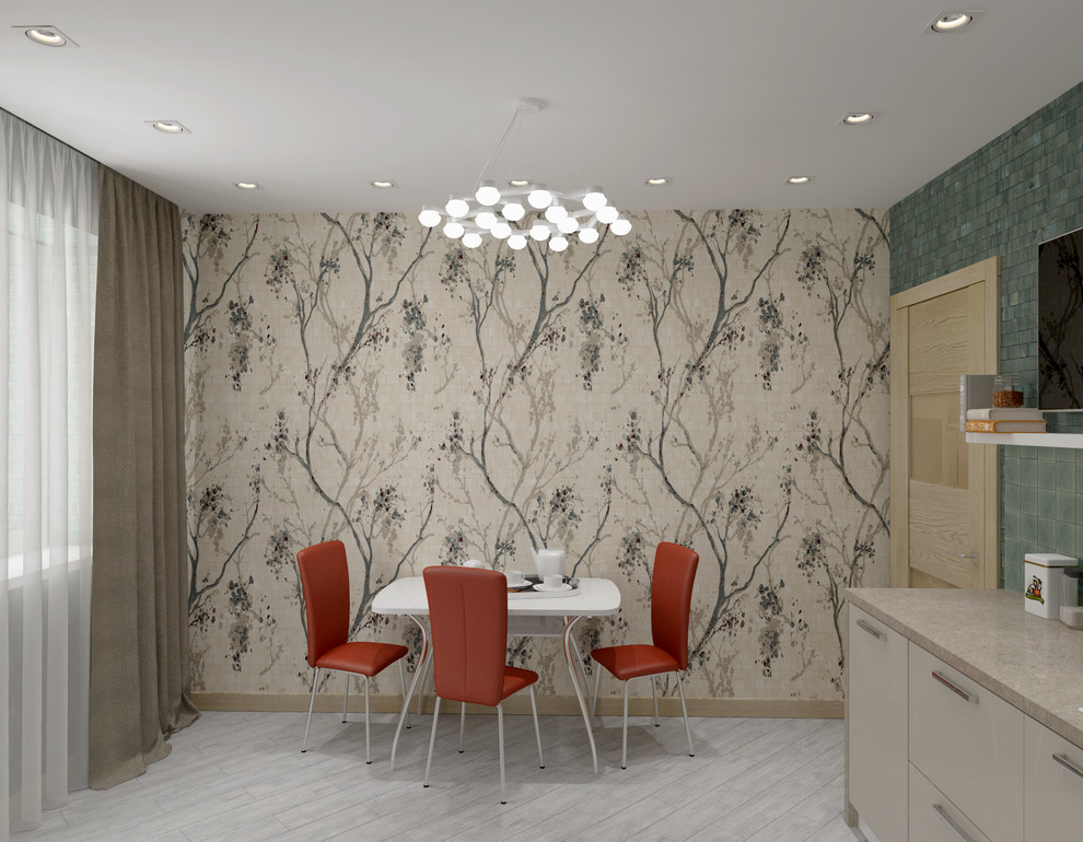 На своей волне.