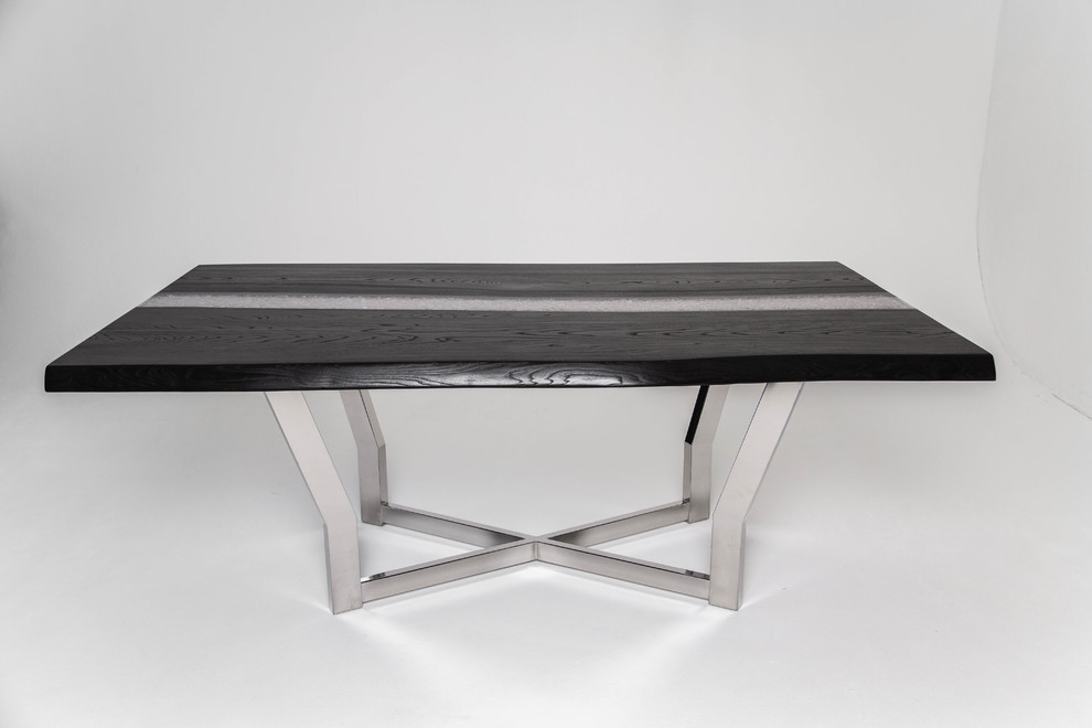 Стол-река из черного ясеня Black Diamond