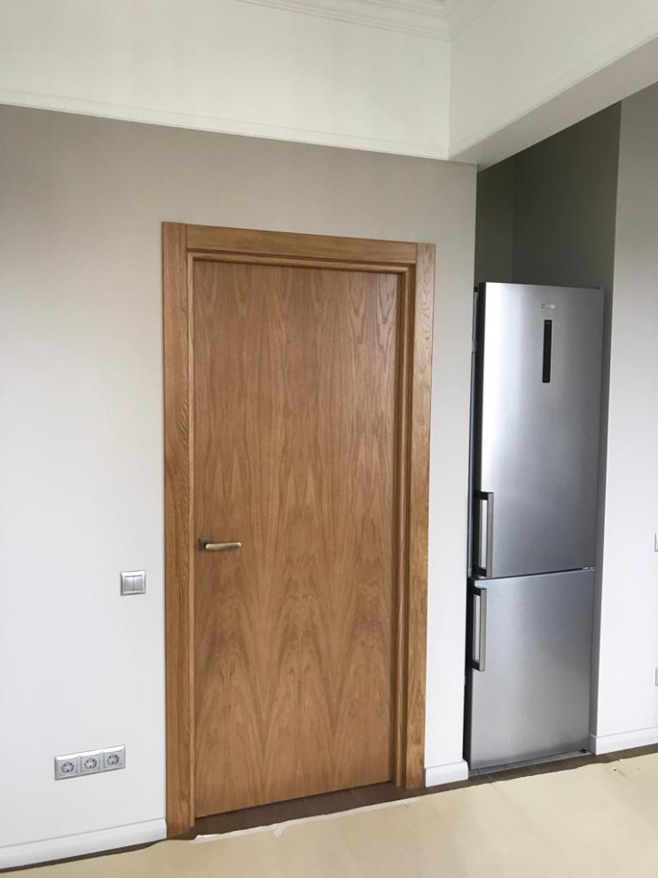 Шпонированные гладкие двери (дуб медовый)