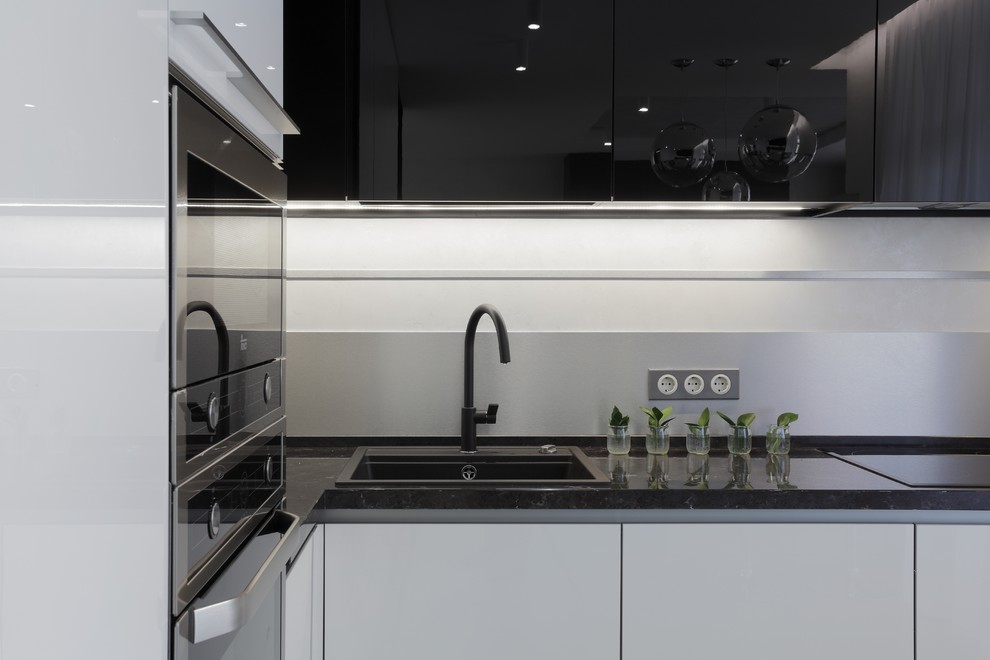 Однокомнатная квартира 44 кв.м. в Екатеринбурге в ЖК "Времена года"