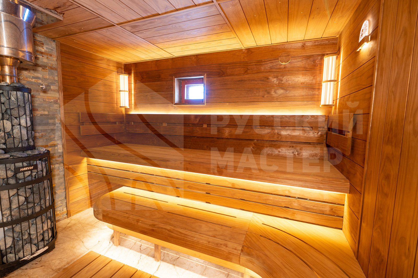 Фигурные 3D-полки и отделка из новозеландской сосны Пино Премио