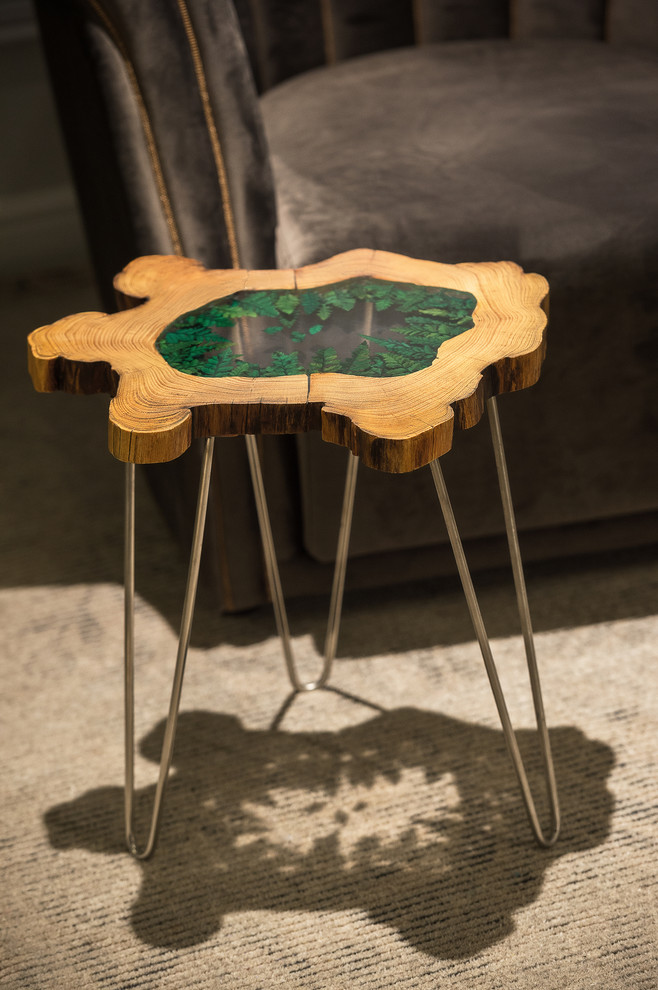 Обложка проекта: Стол