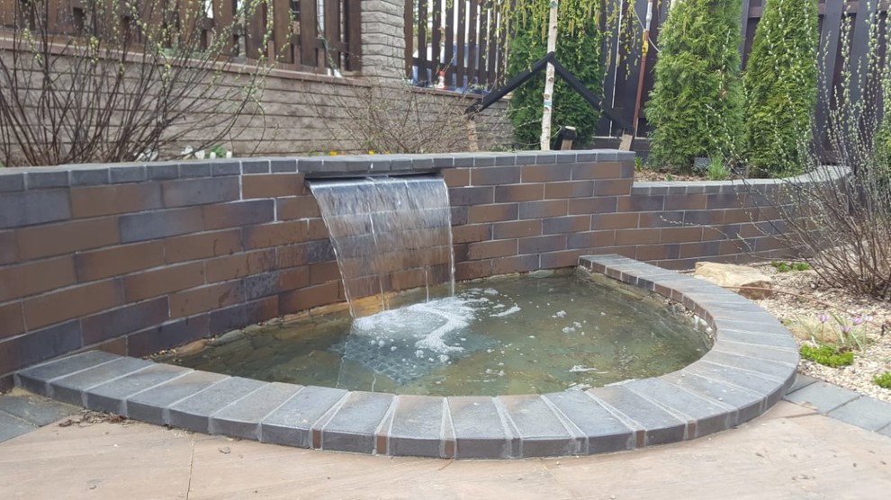 Александрово. Первый год жизни