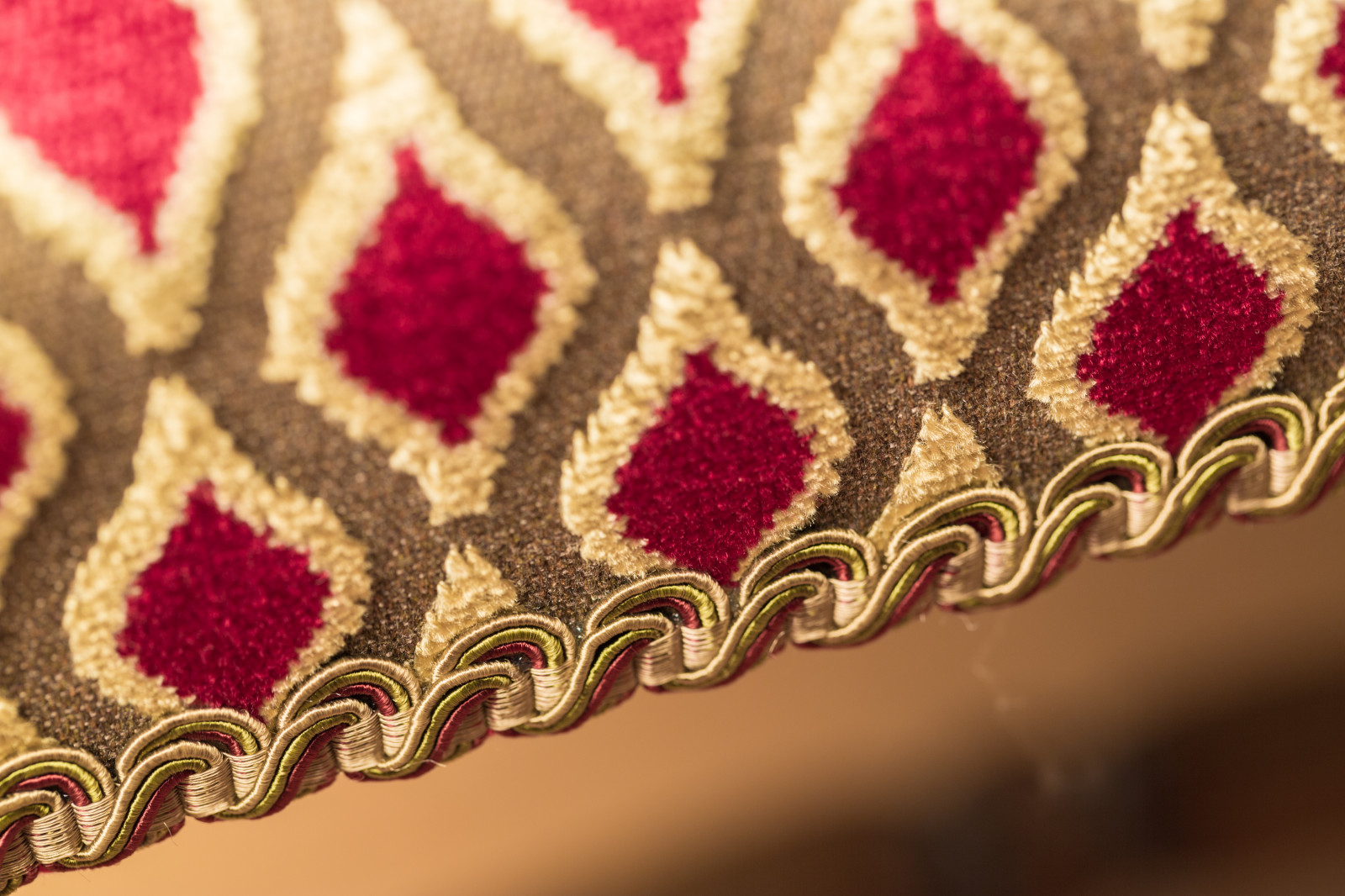 Обложка проекта: Детская мебель из дуба EXCALIBUR