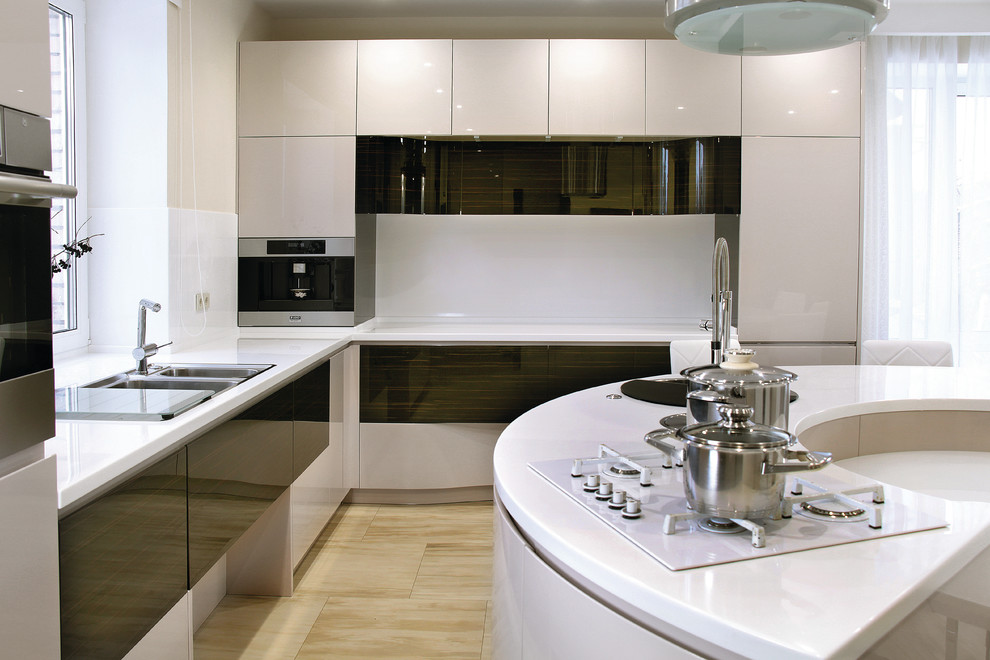 Кухня с круглым островом