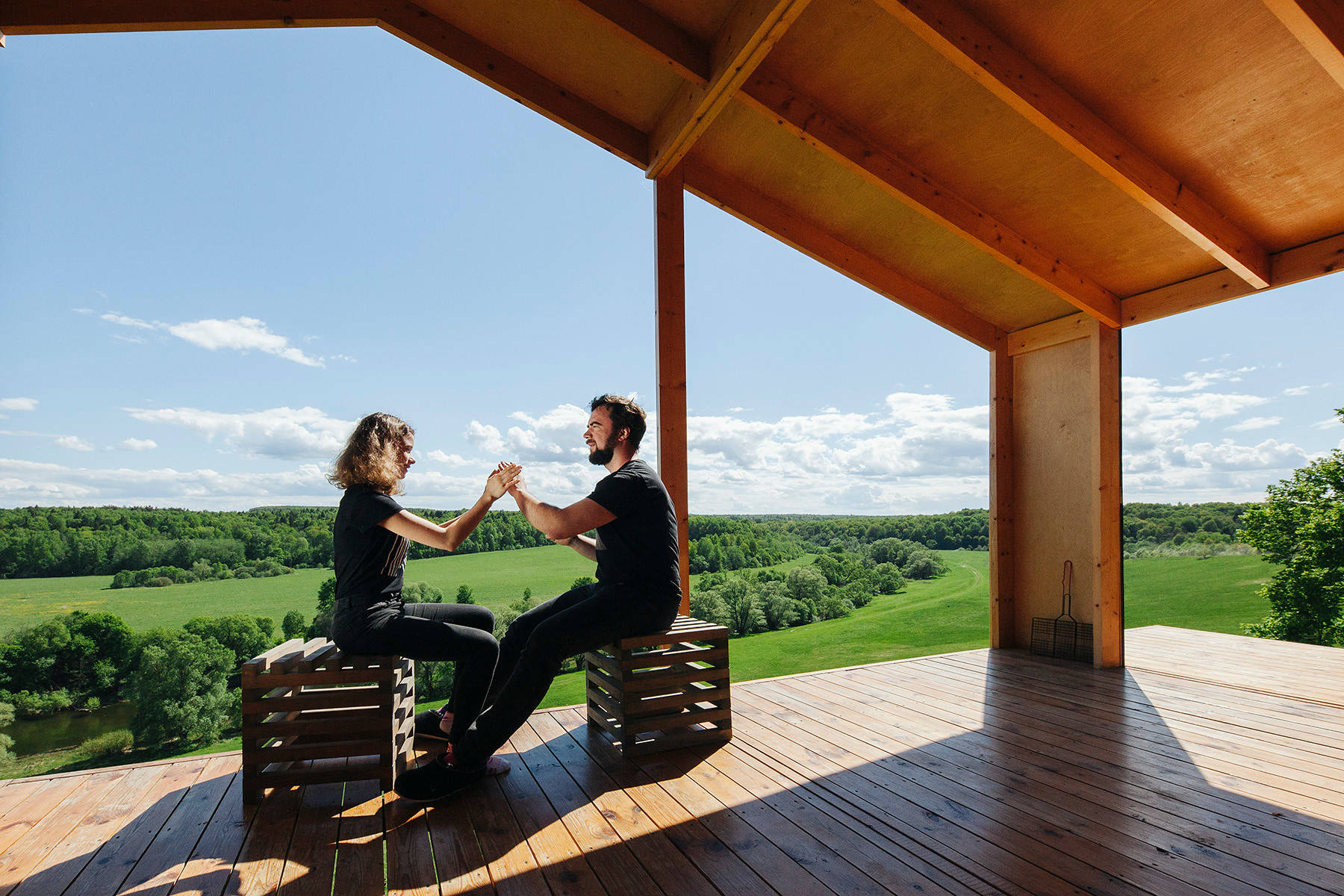 В гостях: Модульный дом с видом на долину реки Протва