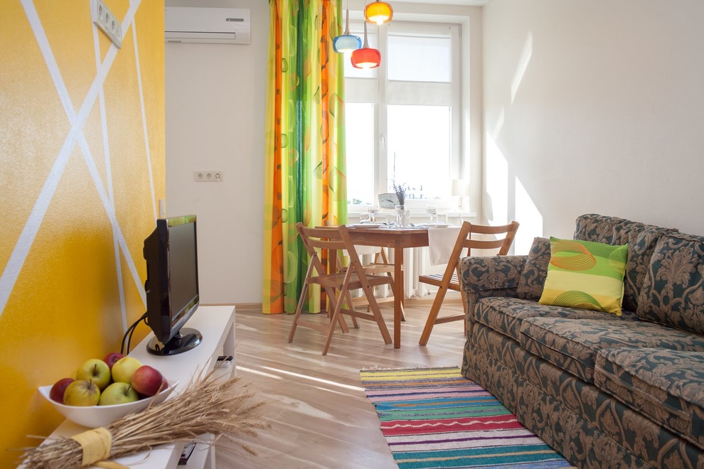 Обложка проекта: "Немного солнца"