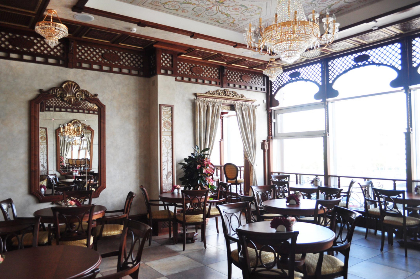 Ресторан кондитерская "Вишневый сад"