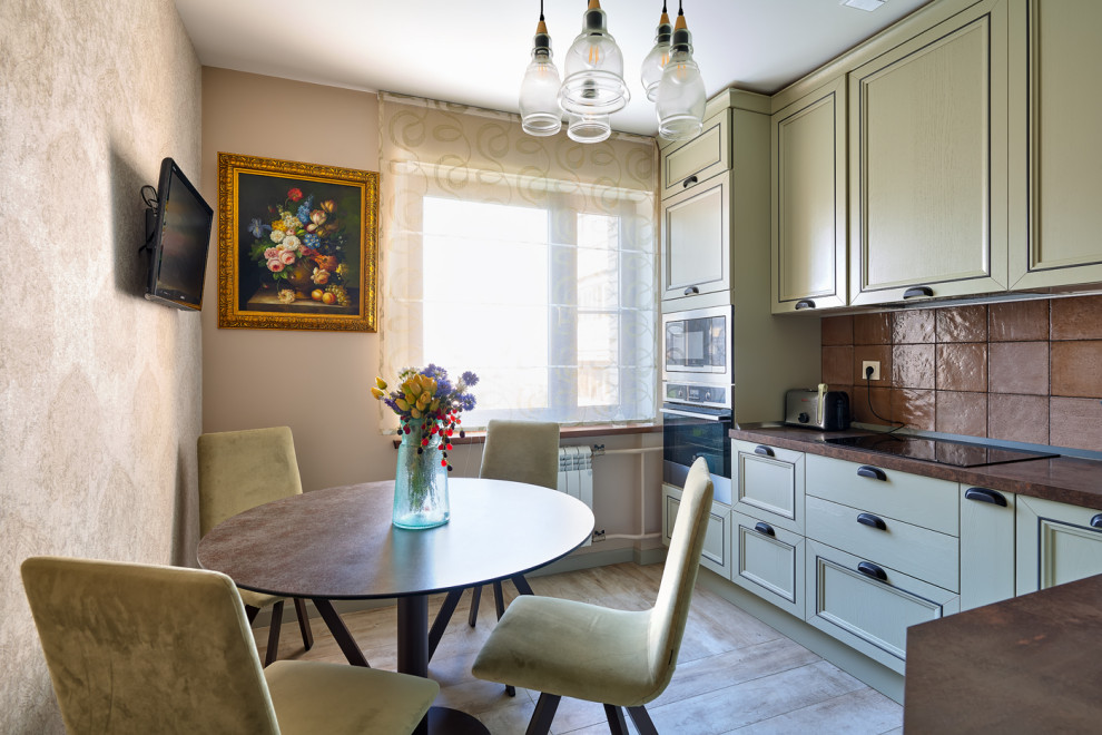 на Вавилова