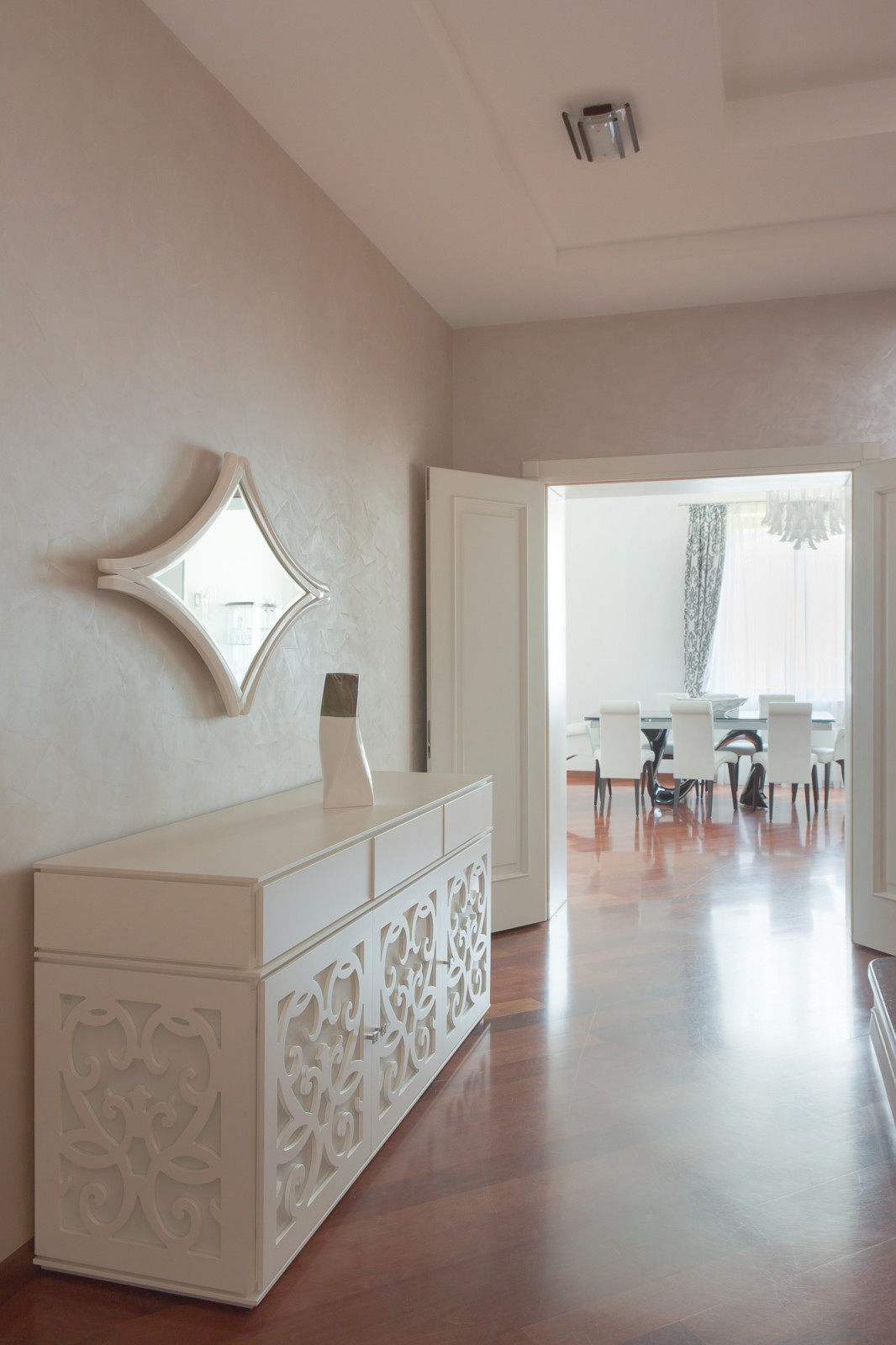 Просторный загородный дом